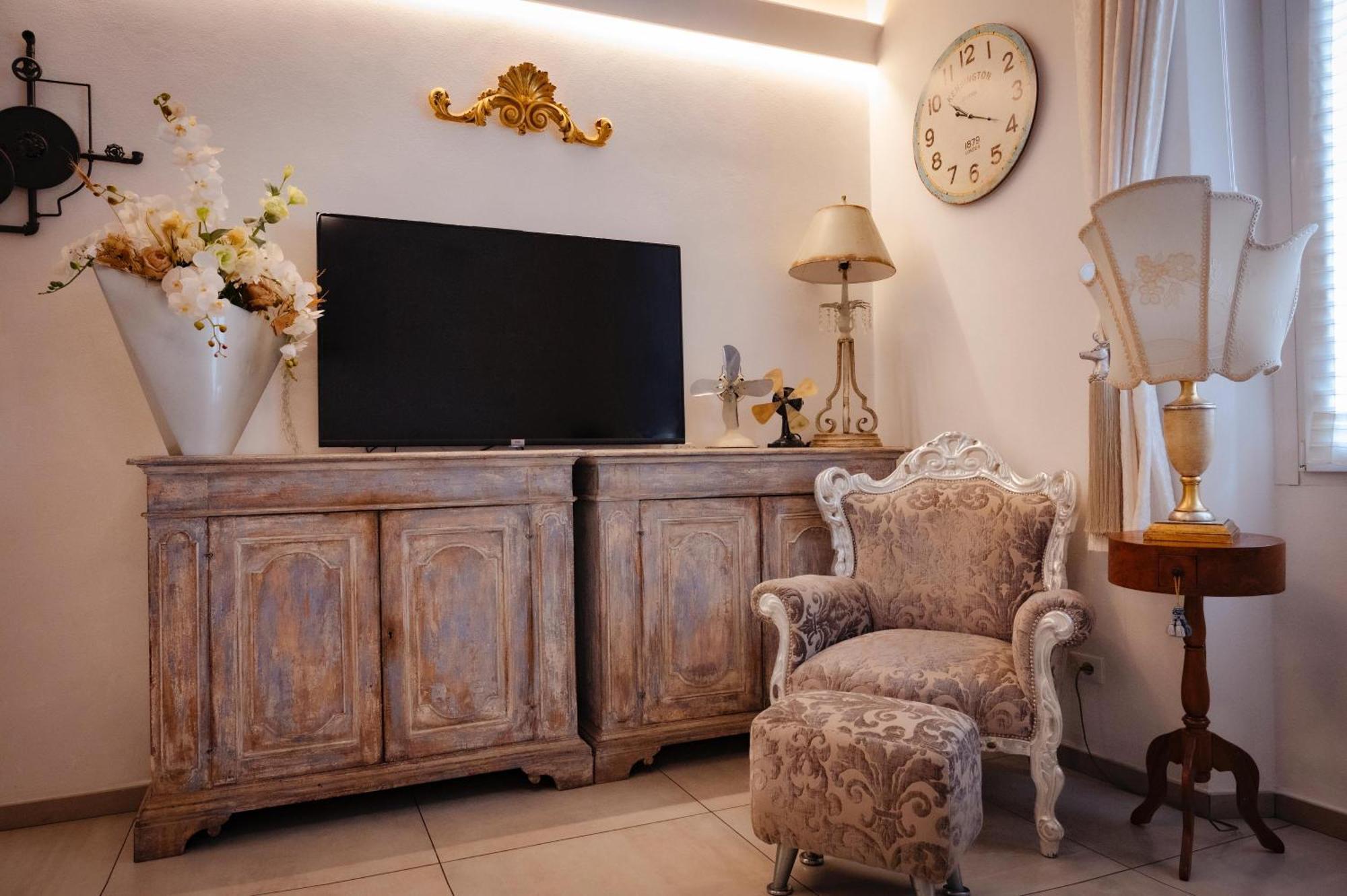 Magnifico Florence Luxury ภายนอก รูปภาพ
